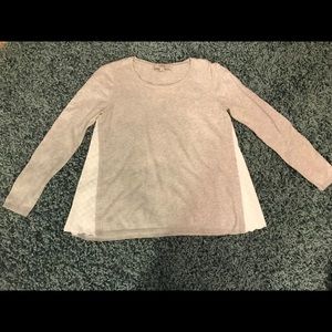 •LOFT• Lightweight Sweater!